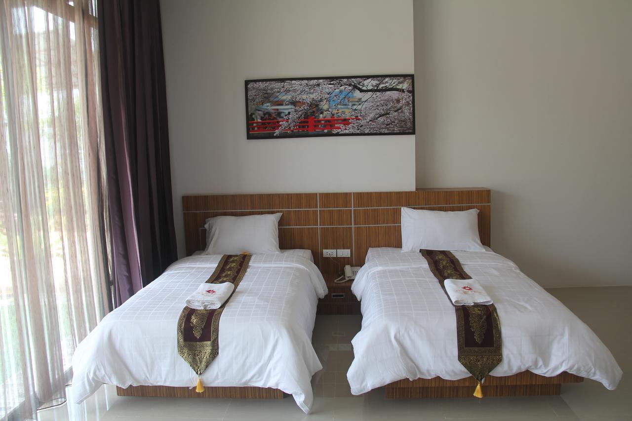 Tawan Anda Garden Hotel Сураттхани Экстерьер фото